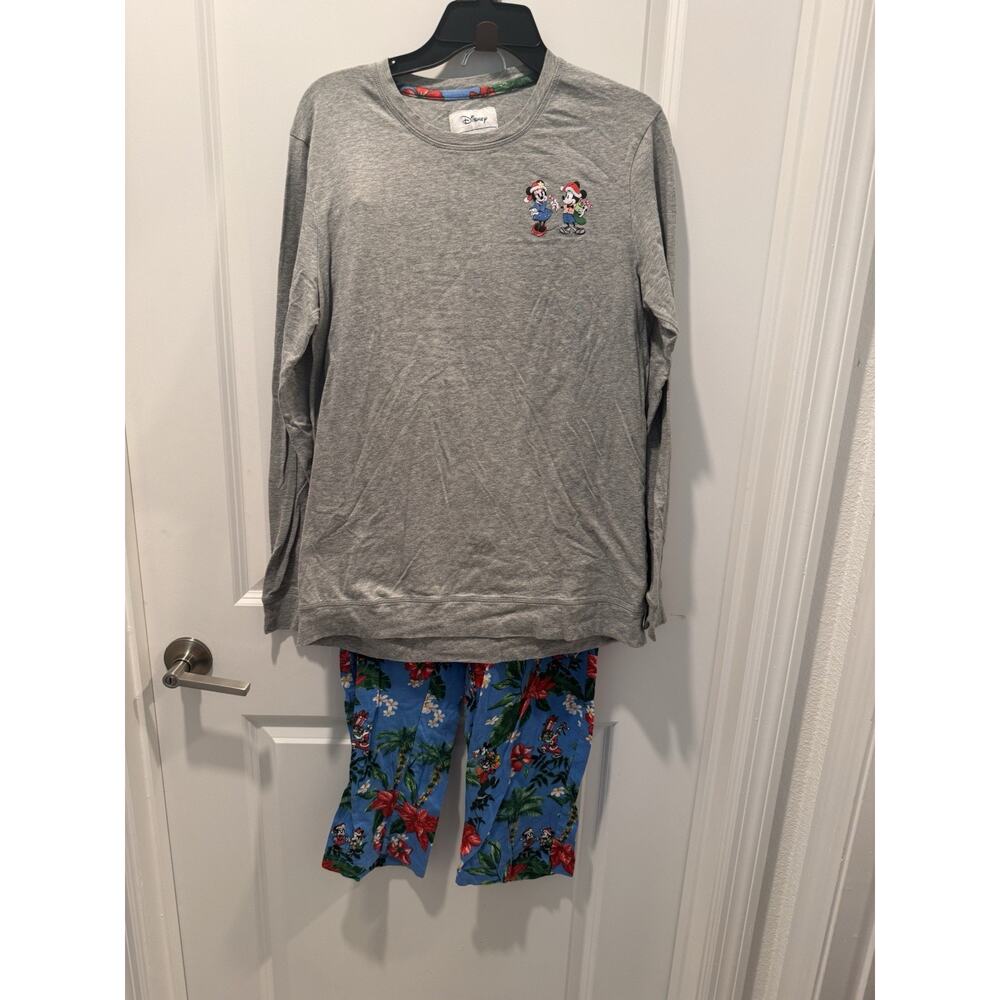 Tommy Bahama Disney Size Small Men’s Panama Set EUC